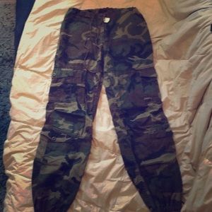 Camouflage skater cargo pants